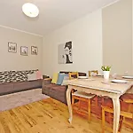 Apartament Kameralny VI na Starówce